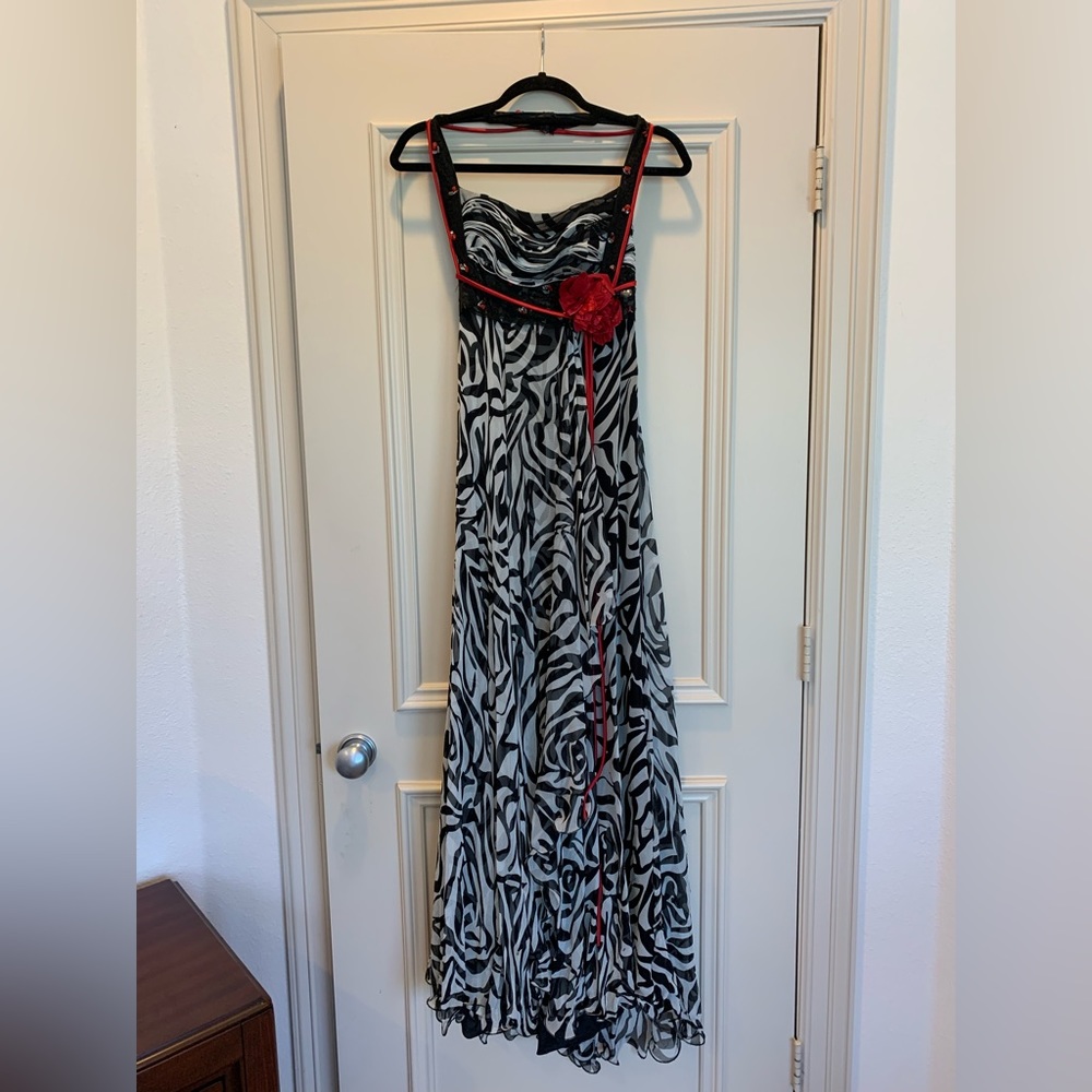 Elegant Alberto Malaki dress